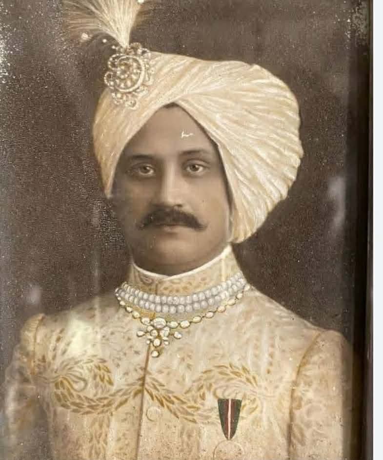 ଓଡିଆ ଭାଷା ଆନ୍ଦୋଳନର ପୁରୋଧା ମୟୂରଭଞ୍ଜ ର ମହାରାଜା ଶ୍ରୀରାମଚନ୍ଦ୍ର ଭଞ୍ଜ ଦେଓ ଙ୍କ ଜୟନ୍ତୀ ରେ ଶ୍ରଦ୍ଧାଞ୍ଜଳୀ ଅର୍ପଣ କରୁଛି l