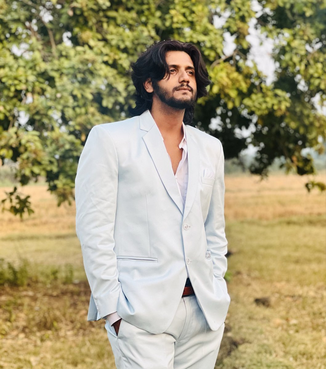 itzVijayraj's tweet photo. Hi from 5’11 🩵 https://t.co/GByBgAjI7y