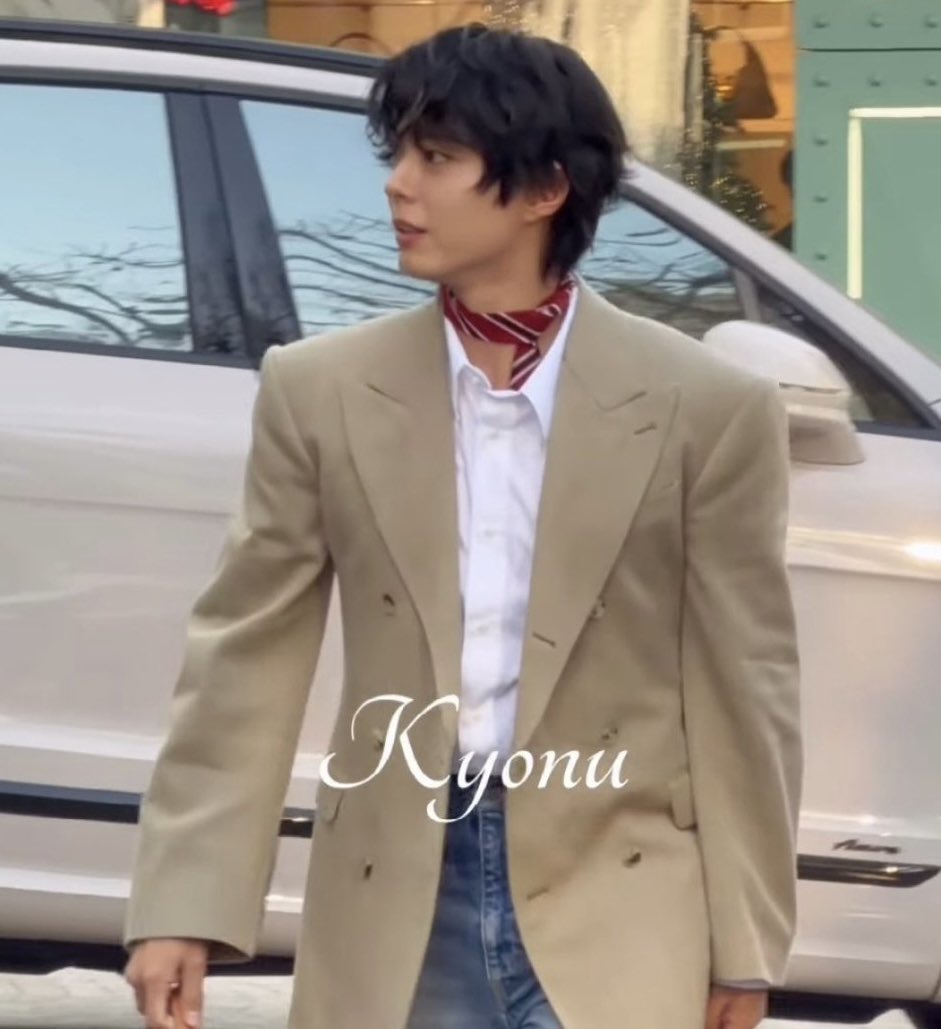 can’t wait for the taegum interaction we’ll be getting today with both of them looking like royalty