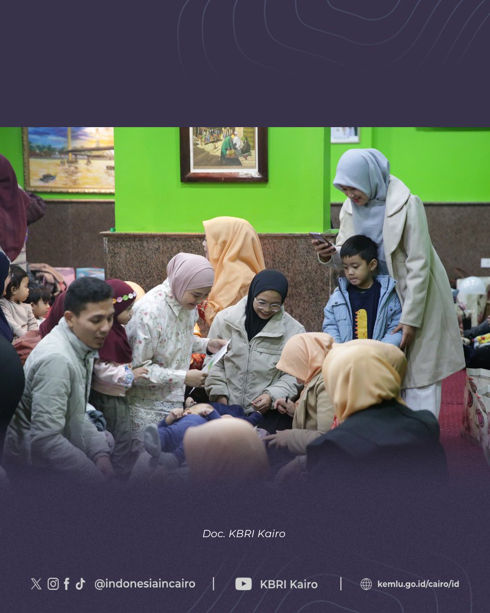 IndonesiaCairo's tweet photo. serta pemberian makanan tambahan guna mendukung pemenuhan gizi anak. Sebanyak 85 balita/batita mengikuti kegiatan ini dengan pendampingan orang tua. https://t.co/eXjOFlXoVJ