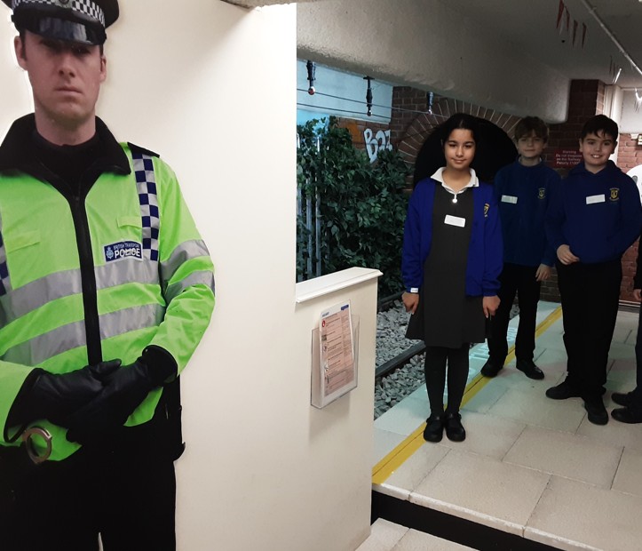 We were really proud of our Year 6 pupils who visited the Lifeskills Centre yesterday; they listened/participated well and were really engaged. A huge thank you to all the volunteers at Lifeskills, who give up their time to provide these really valuable experiences!