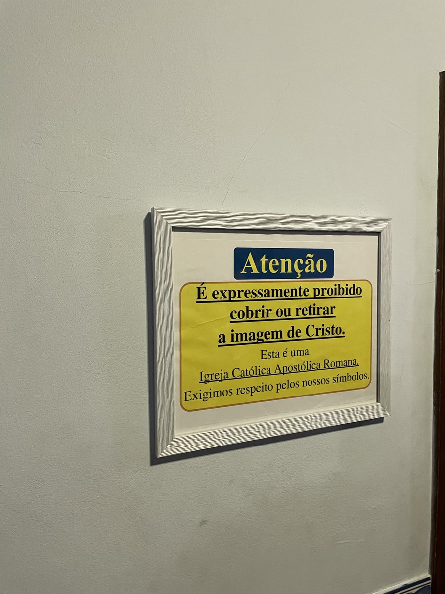 nmfernandes70's tweet image. Ontem saí da Bolha da capital.

Fui a um velório em Odivelas e fui surpreendido com este aviso na casa mortuária.

Não tenho dúvidas de que se trata  de intolerância religiosa.

Também não tenho dúvidas quem a pratica, e pela necessidade de avisos, com que frequência.