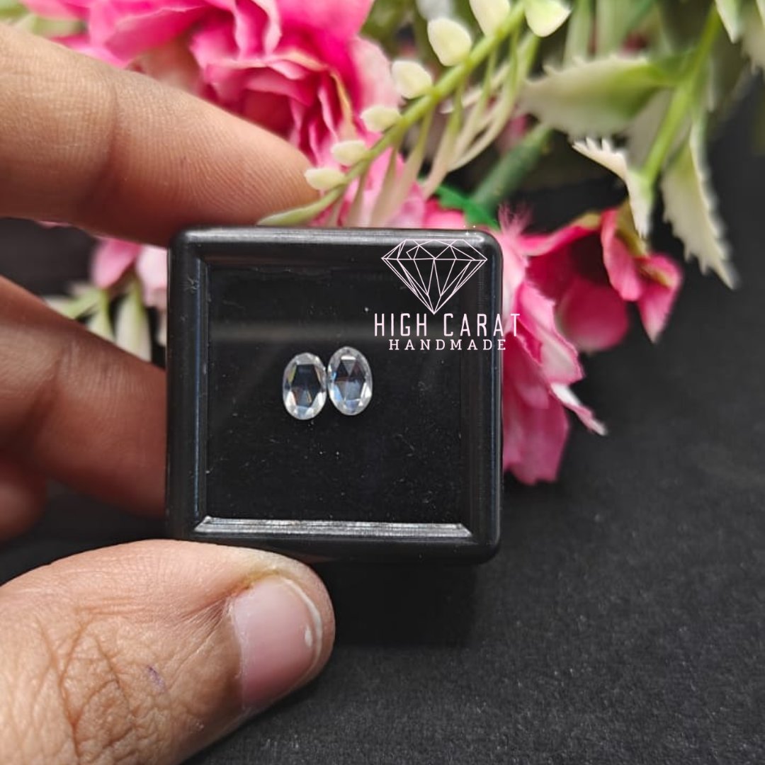 high_carat's tweet image. Soft sparkle with timeless charm ✨ Oval rose-cut diamond earrings crafted for everyday elegance.
#OvalRoseCut 
#RoseCutDiamond 
#DiamondEarrings 
#OvalDiamond 
#FineJewelry 
#LuxuryJewelry 
#TimelessElegance
#EverydayLuxury 
#JewelryLove 
#Highcarat