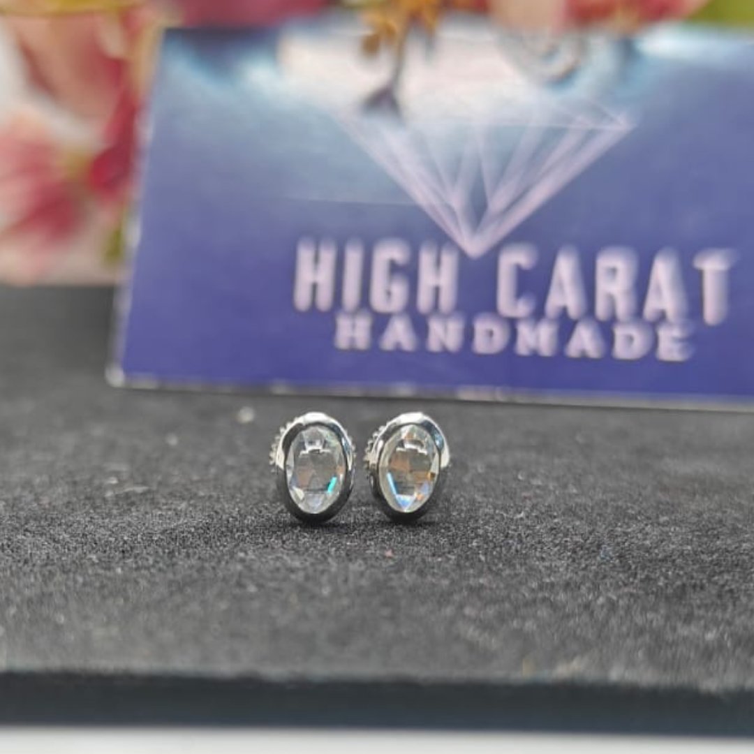 high_carat's tweet image. Soft sparkle with timeless charm ✨ Oval rose-cut diamond earrings crafted for everyday elegance.
#OvalRoseCut 
#RoseCutDiamond 
#DiamondEarrings 
#OvalDiamond 
#FineJewelry 
#LuxuryJewelry 
#TimelessElegance
#EverydayLuxury 
#JewelryLove 
#Highcarat