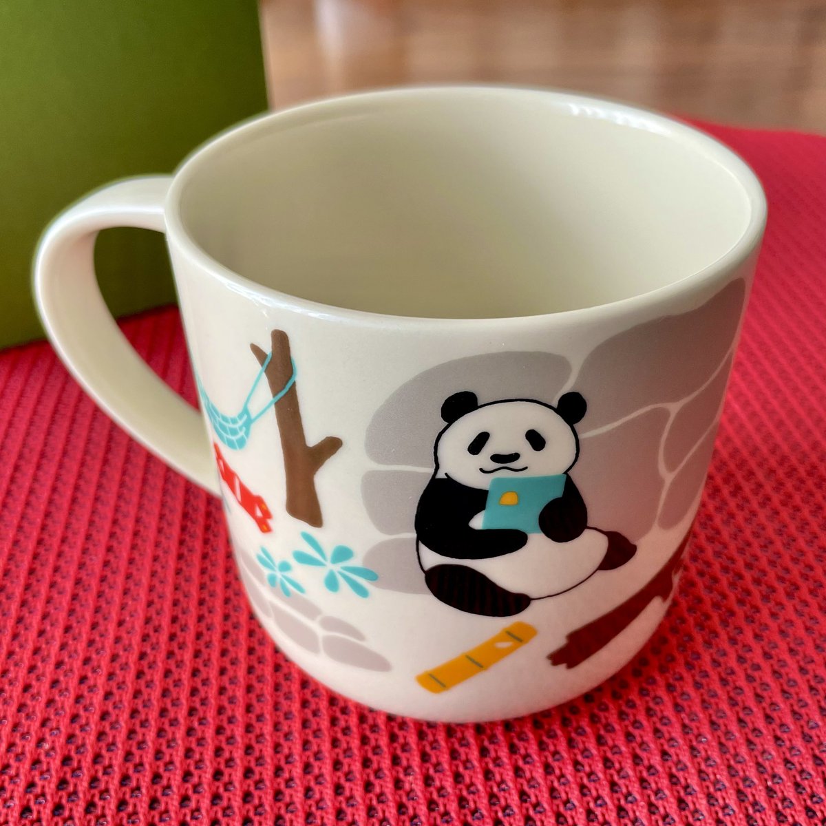 上野動物園の【双子パンダありがとう商品】、シャオシャオとレイレイの