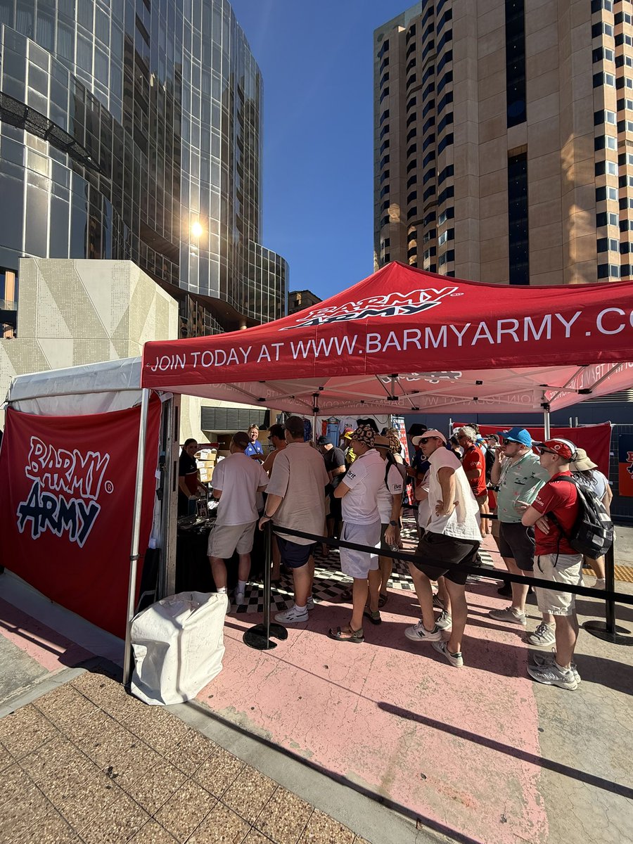 England's Barmy Army 🏴🎺 tweet media