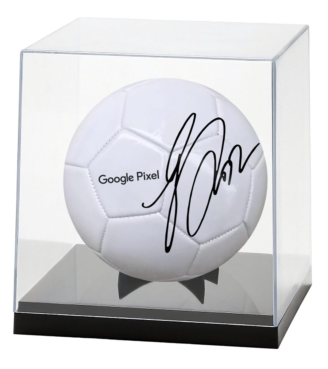 4v4 JAPAN CUP」本日開催⚽️ au ブース体験で三笘選手のカードが