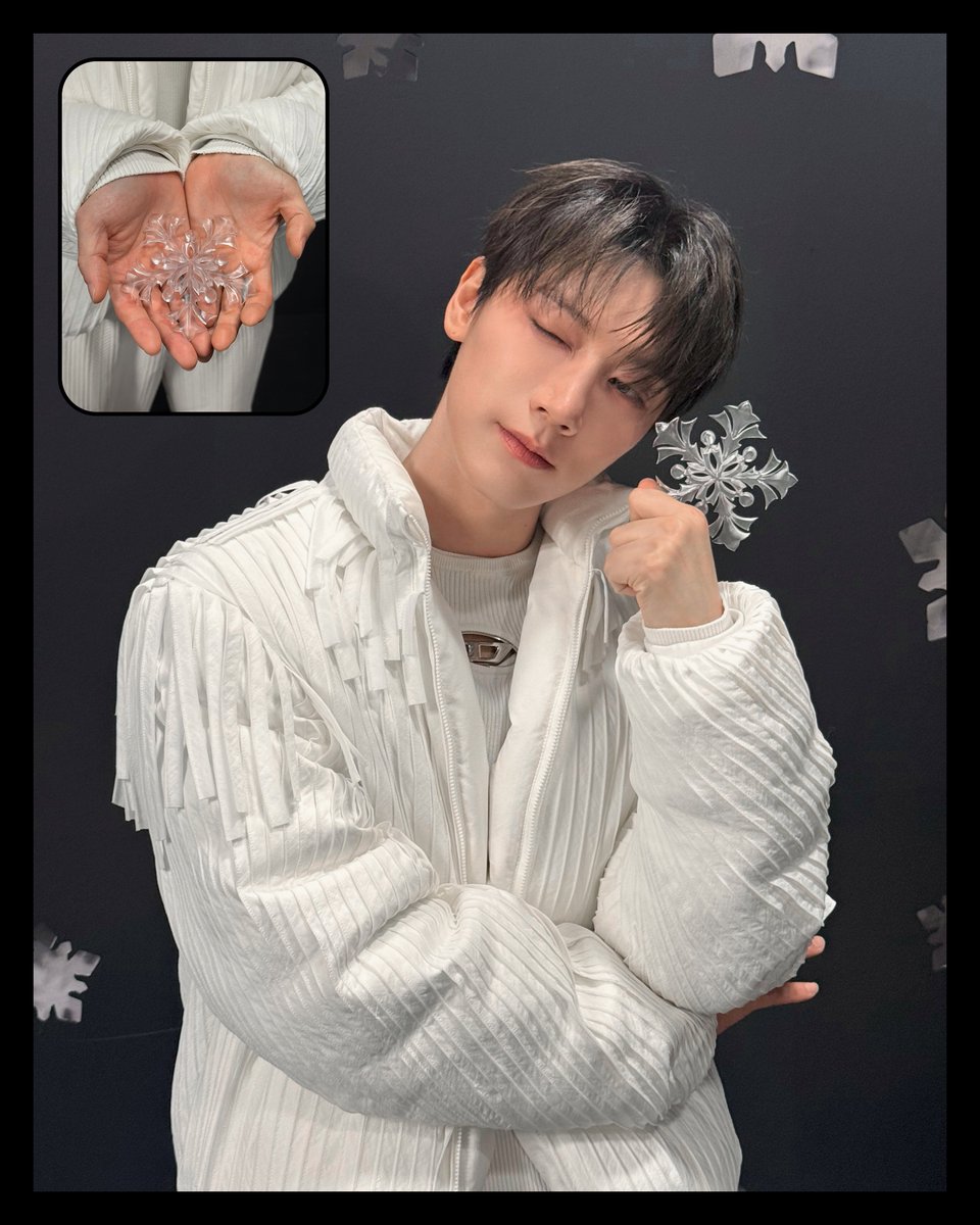 WayV_official's tweet image. ‧ ‧*❆ ₊⋆🐈‍⬛

#TEN
#WayV #威神V #白色定格
#WayV_EternalWhite