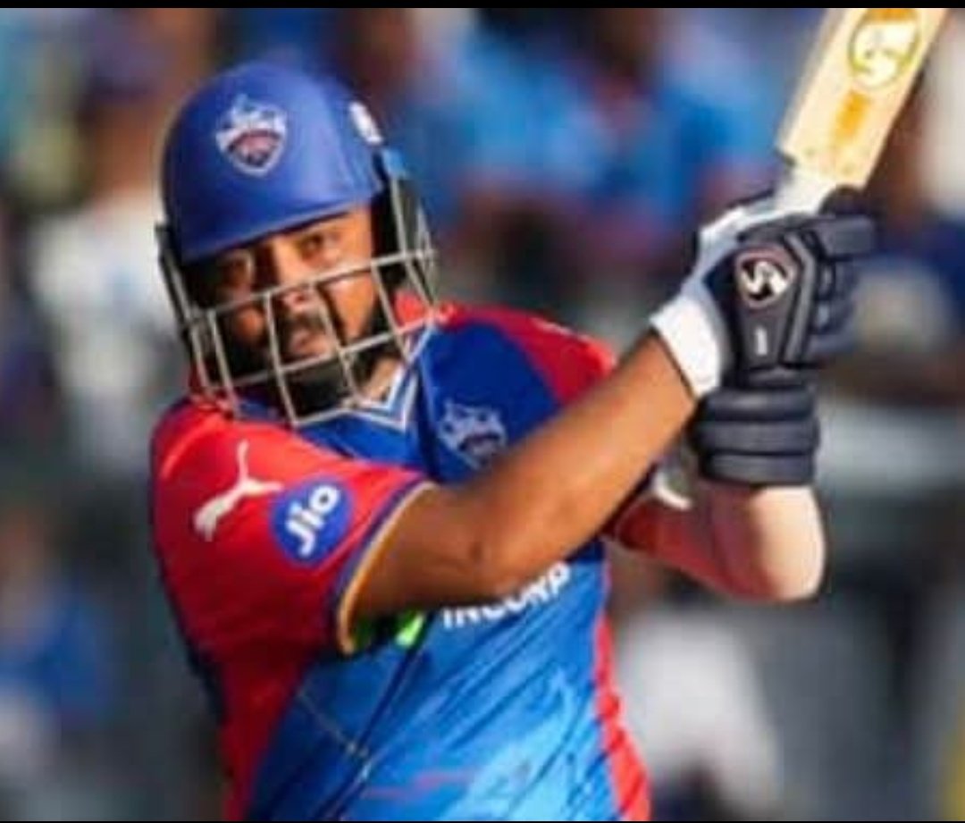 आखिरकार खरीदार मिल ही गया...                           पृथ्वी शॉ, एक प्रतिभाशाली खिलाड़ी जिनकी कप्तानी में भारत ने 2018 में अंडर 19 वर्ल्ड कप जीता. टेस्ट डेब्यू पर 134 रन बनाकर तेंदुलकर के बाद सबसे युवा बल्लेबाज बने, रणजी व दलीप ट्रॉफी के डेब्यू मैचों में शतक जड़ा, दुर्भाग्यवश