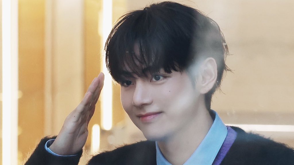 *✧ (@taeteluv_) on Twitter photo 