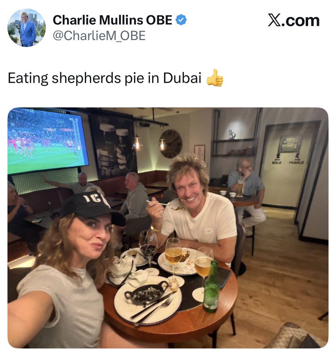 This is what true patriotism looks like!
A sad middle aged man, puffed up to look like Rod Stewart &amp; an immigrant himself, eating ‘English’ grub in an Islamic country whilst slagging off the UK, Islam and migrants.
Charlie Muggins:
Our Fluff
Our Stain
Our Belch
Our Stray Pube.
🇬🇧