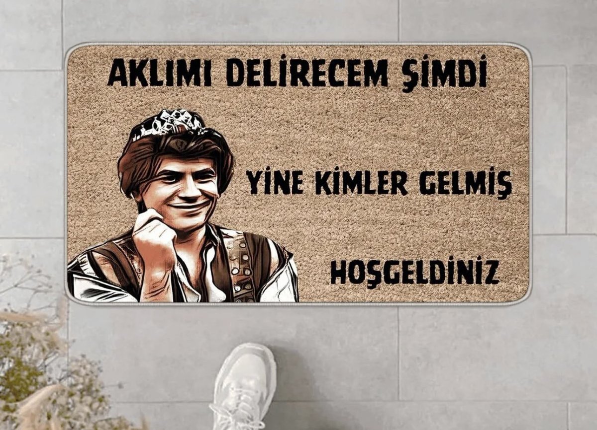 Yeni evimizin en nadide parçası <a href="/prensd0zu/">Prens Dozu</a>