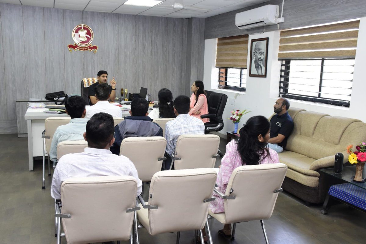 Collector & DM-Tapi tweet media