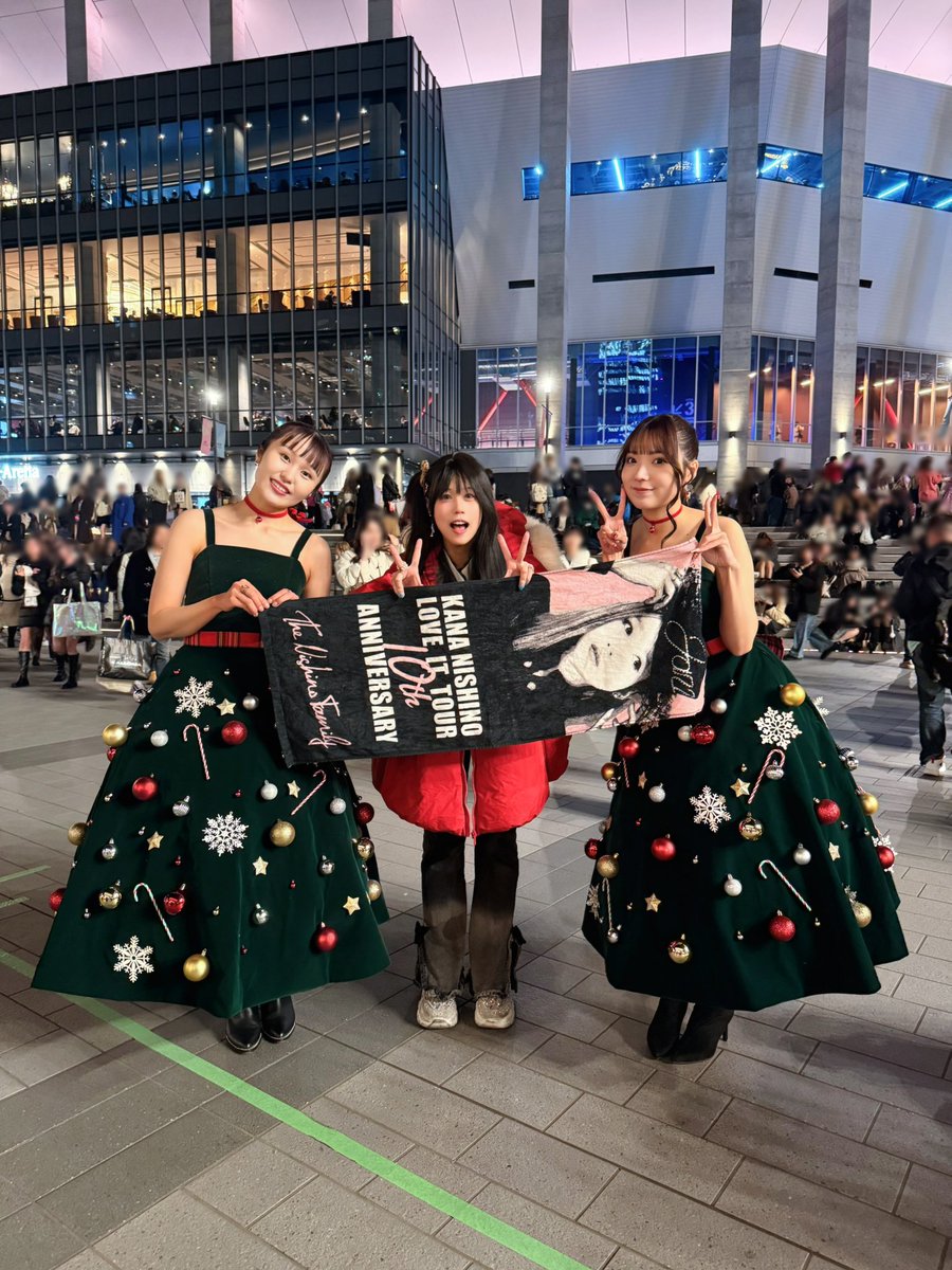 横浜で西野カナちゃんのライブ見てきた！今年3回目！めっちゃ可愛かっ