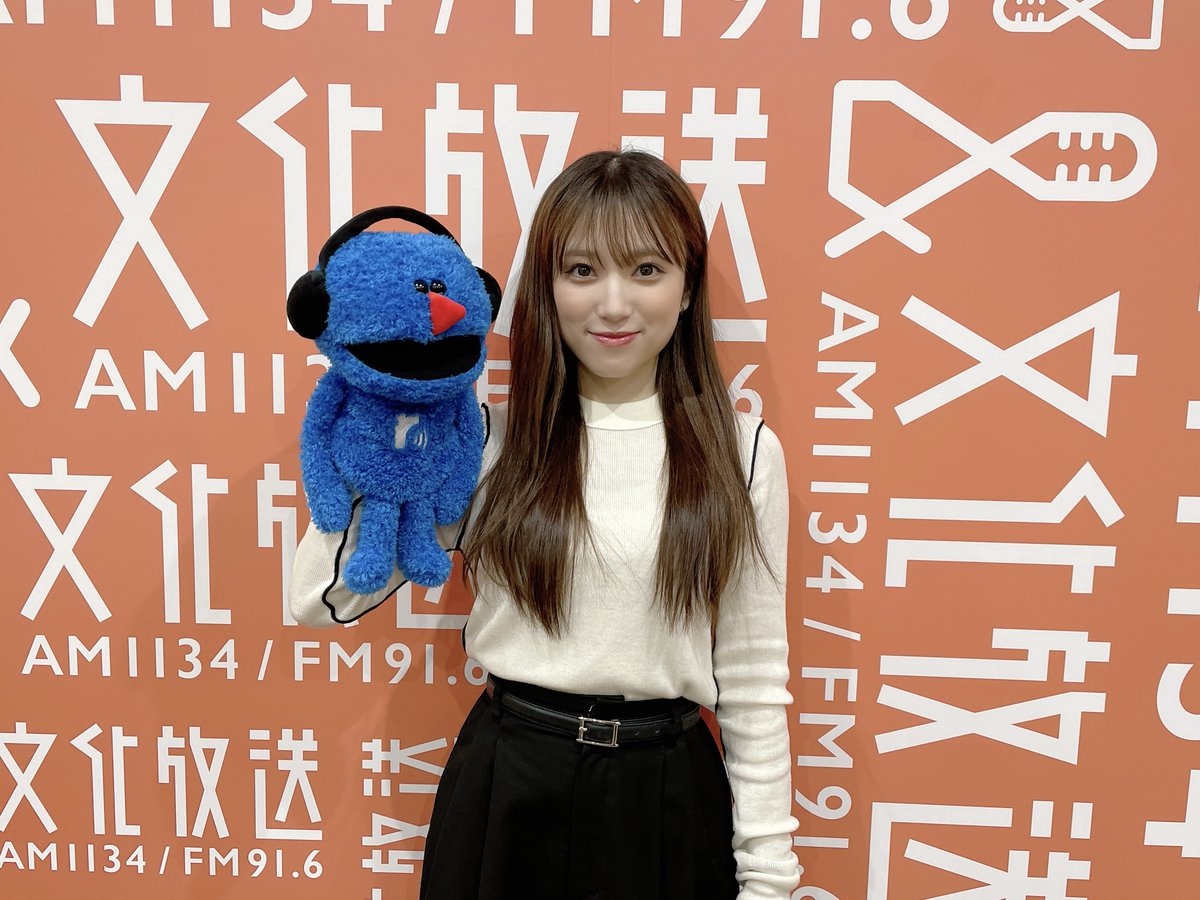 この後、22時から #矢吹奈子 のレコメン！スタート💙 ＼ 奈子ちゃんが