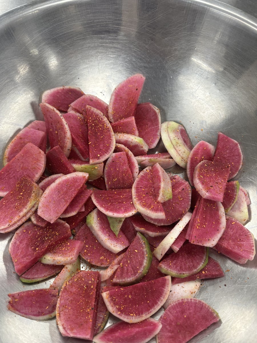 LCPS School Nutrition tweet media