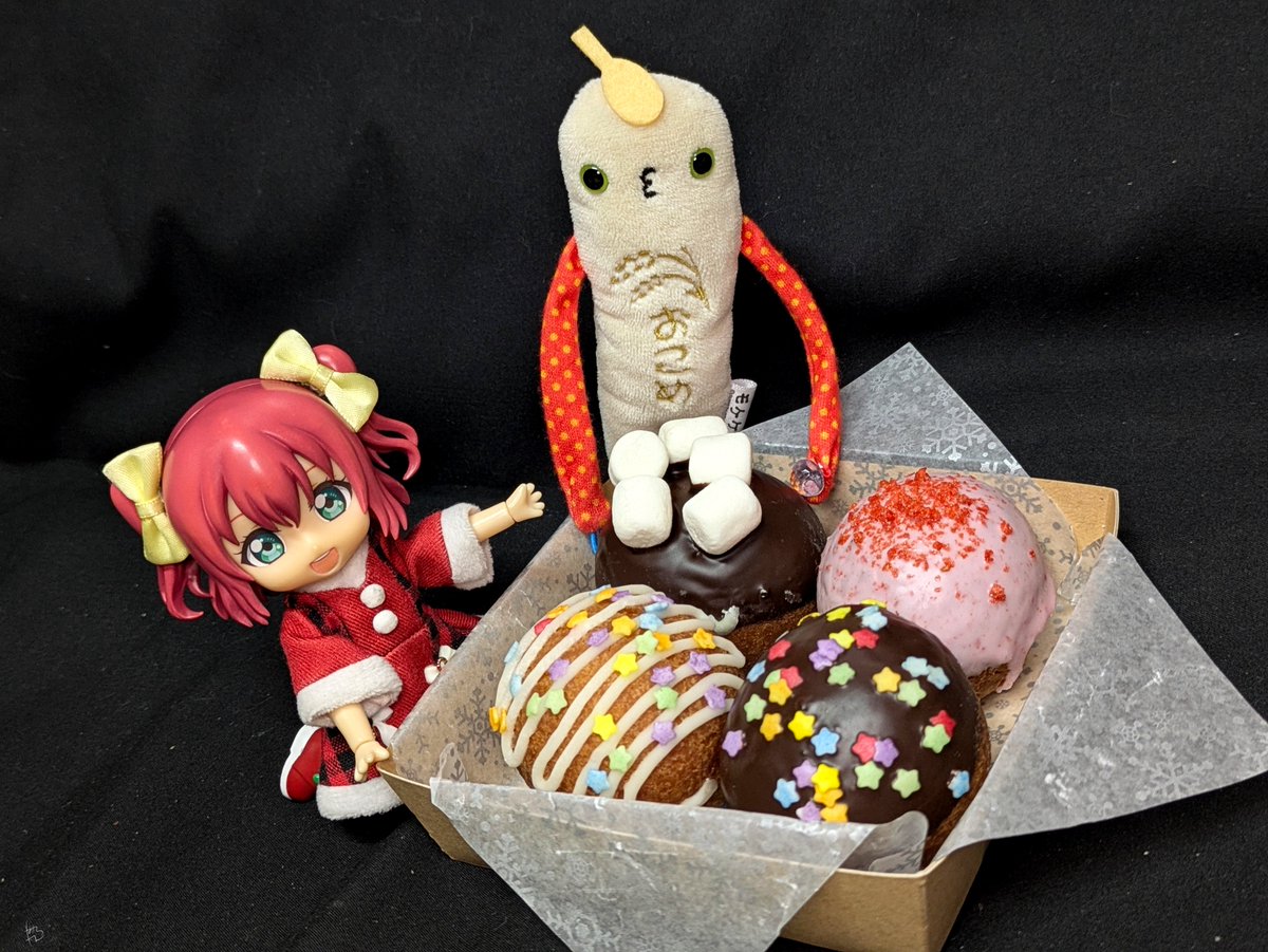 メロジョイ 夜の古城クマ、ドーナツ、フィンガー虹色、和食マグロ メロジョイ 夜の古城クマ、ドーナツ、フィンガー虹色、和食マグロ