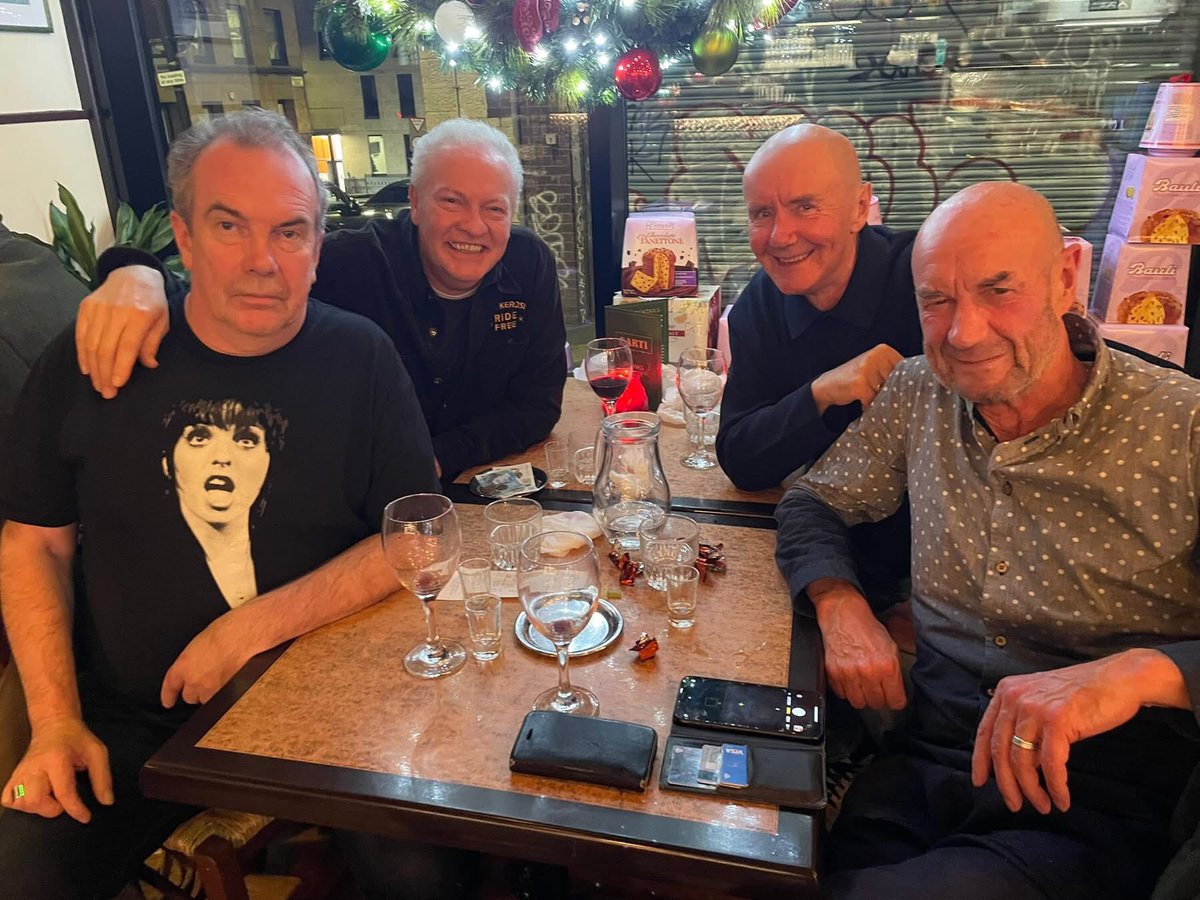 Simon Weir tweet media