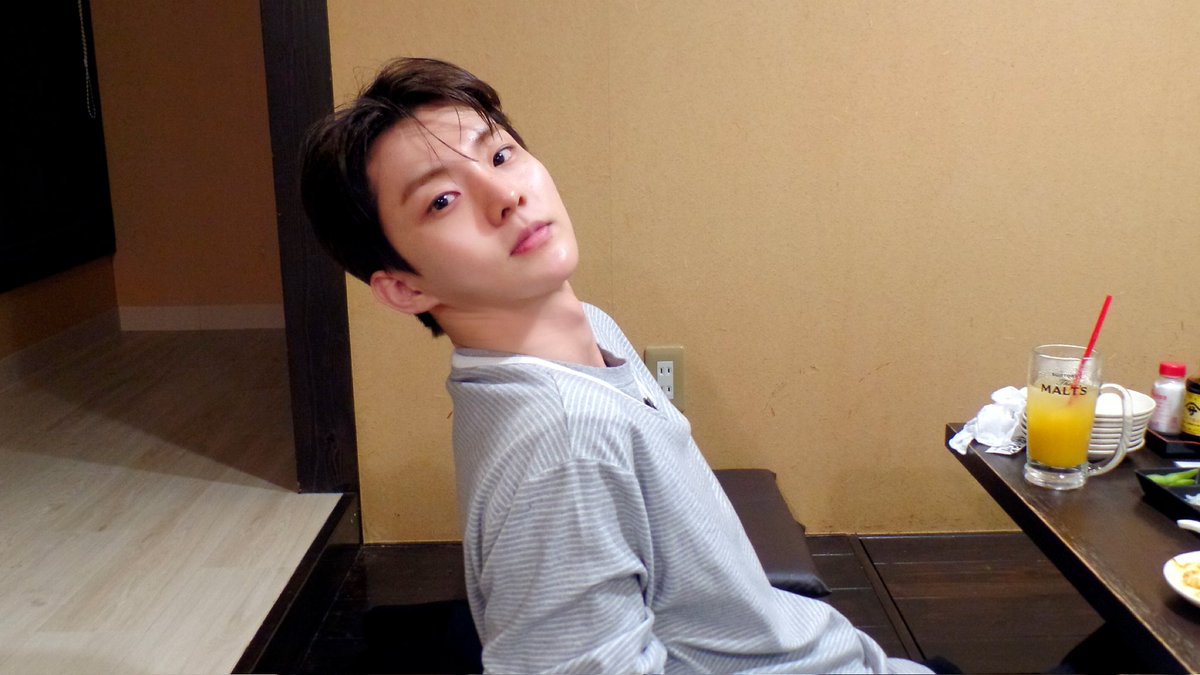레디 tweet media