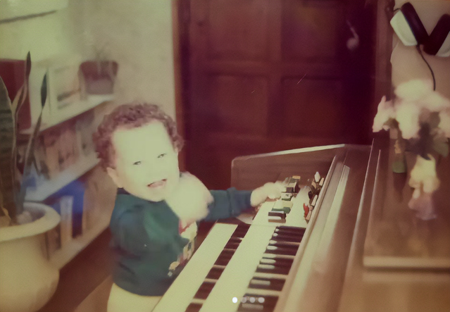 VIERNES 19/DIC en 3er Tiempo, TRELEW 🌎
Show 22hs // Entrada GRATIS hasta las 22hs 
Lista de TEMAZO tras TEMAZO // 
Disco Nuevo y + 23º a la noche 🔥// Nos vemos ahí