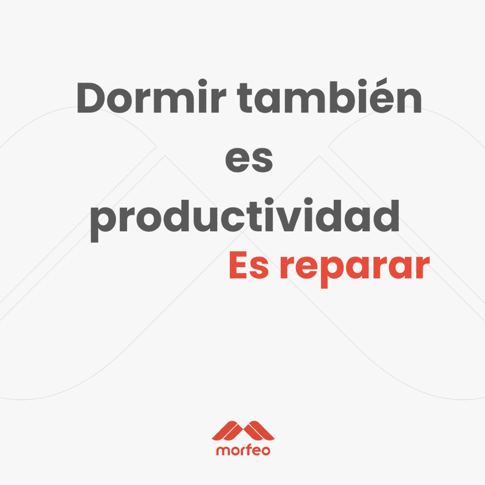 Mientras duermes bien, tu cuerpo se repara,
tu mente ordena el día
y tu energía se prepara para mañana.

Dormir no es tiempo perdido.
Es inversión silenciosa.