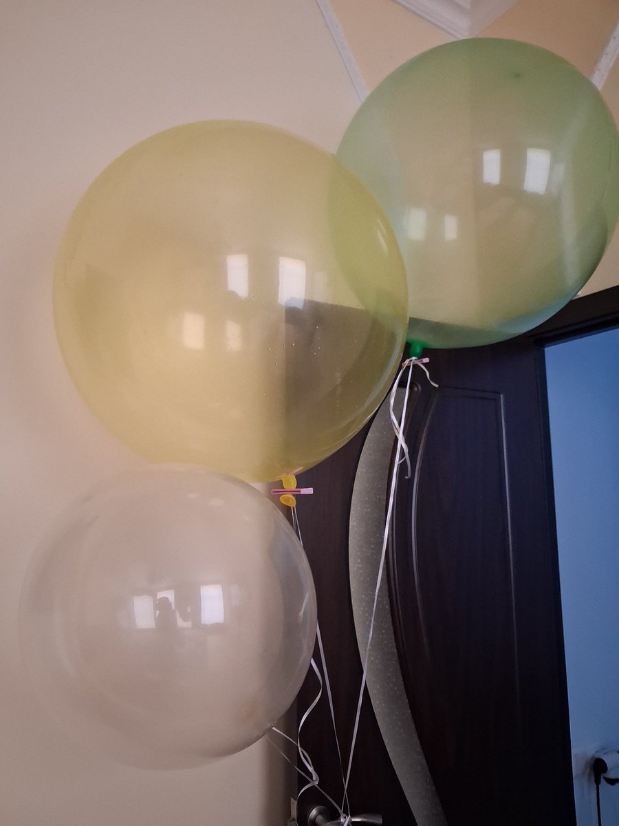 Not #squeakystaurday, but hecc x3