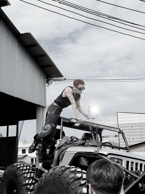 Twildight's tweet image. Dream car, see you soon.