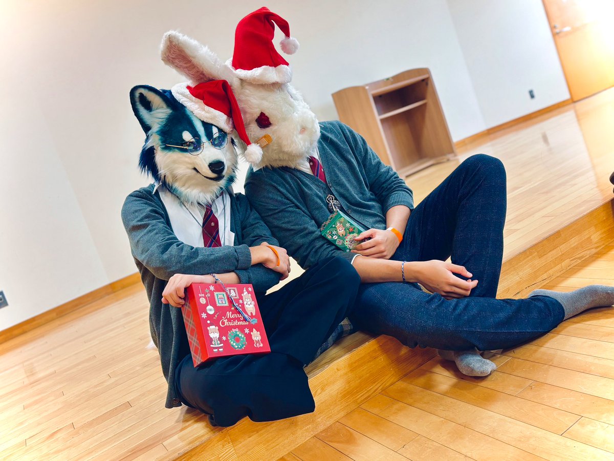 ︎︎ 俺達がプレゼントだよー！！！ ︎︎ ︎︎ (📷@MaruZoro118