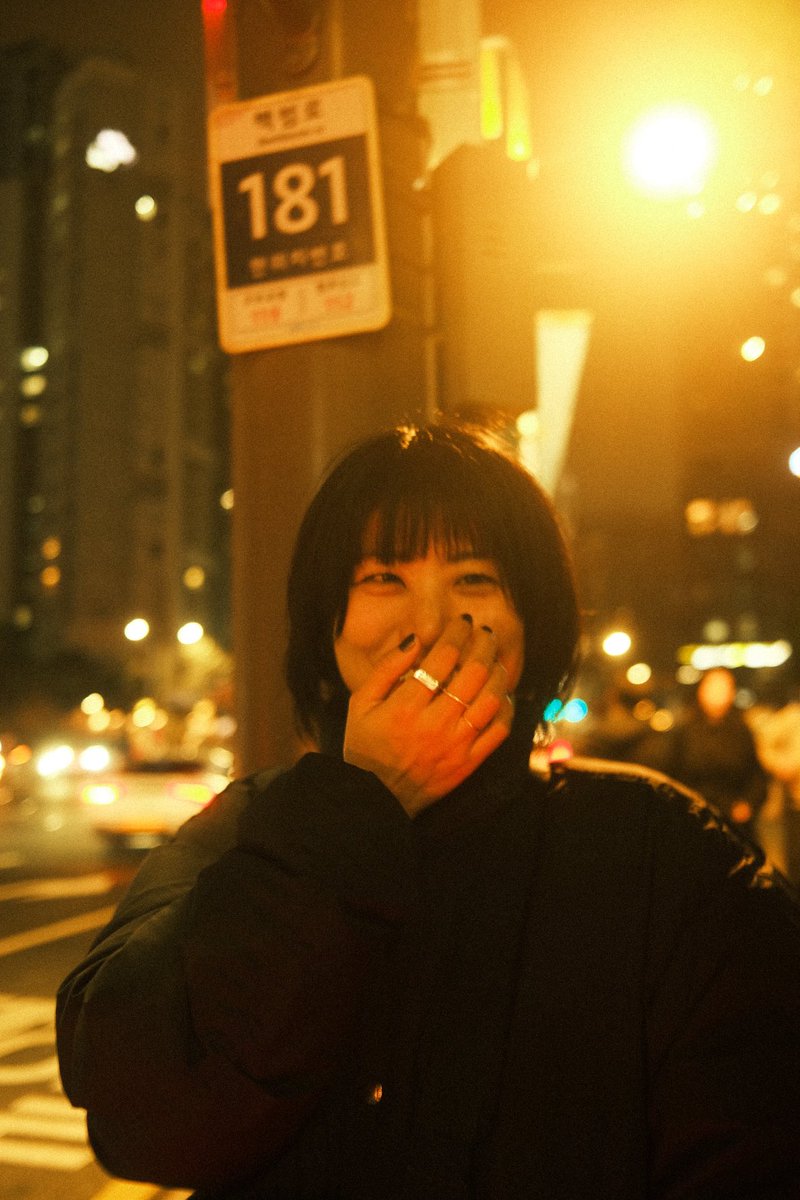 pizzaplanet_hom's tweet image. 韓国最高だった！明日はほなラスト！泣かないように、かつ泣きのギターで挑みます！