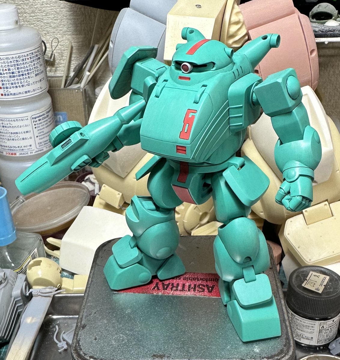 #今年作った模型晒そうぜ 
陸戦B型はサクさんと合作
ギルガメス揚陸艇はMAPSさん、みゃーの君と合作
今年は自分としてはかなり多いですね