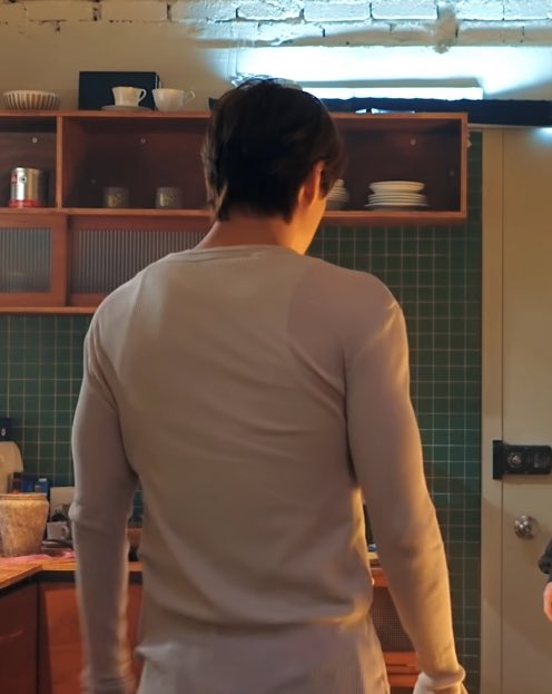 nothingonini's tweet photo. KAI’S BACK ??????? OH MY GOD https://t.co/VAJwQ0yeDa