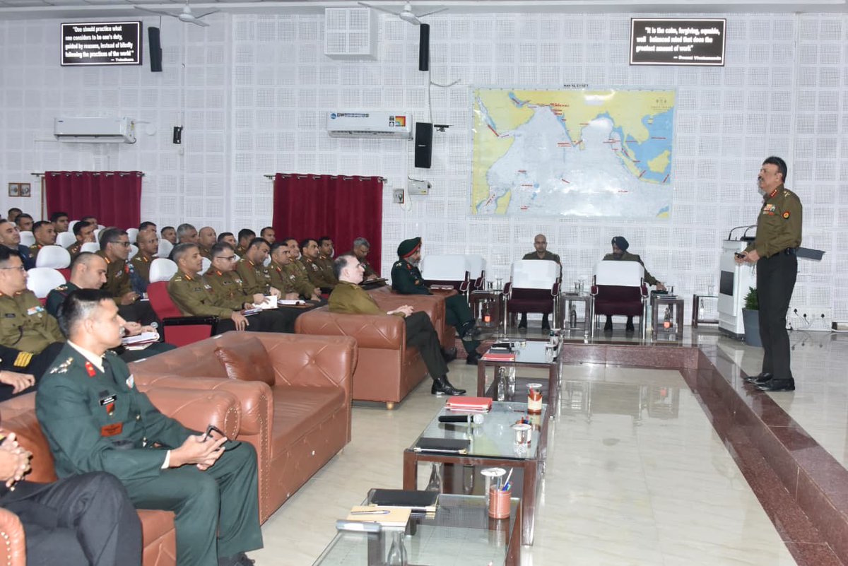ia_awc's tweet photo. Future ops readiness! Lt Gen Rajiv K Sahni, DG EME, speaks on "Force Generation in Future Ops" at Higher Command Course. Highlights importance of organic, resilient engineering support for Jointness, Atmanirbharta &amp; Integration. 💡🇮🇳 #IndianArmy #EME #FutureOps @adgpi @artrac_ia https://t.co/q4MJgFIep3