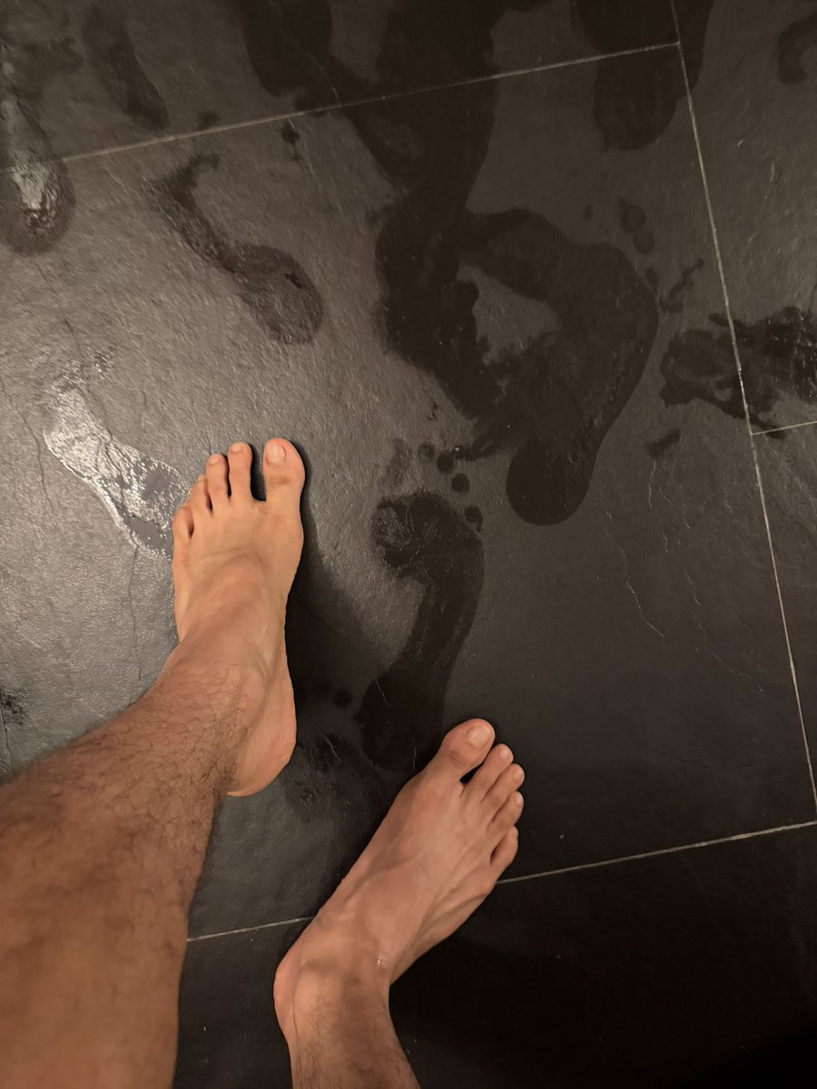 Who’s gonna give it a lick good morning? 🔥

And over my coffee if it wasn’t obvious.