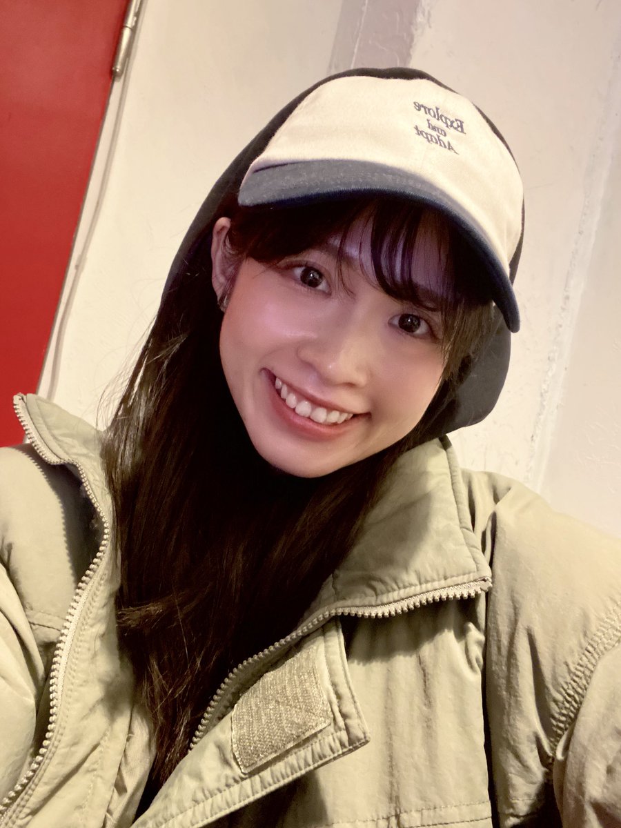 atsupeko_'s tweet photo. 今日はニューサンナイ。#hdys
どちらも演劇を続けていくため戦ってる!
笑っているのによくよく思えば笑えない。
美味しいごはんとぜひ🍴
私もおりまっせ。
イマギさんが駆け回っております。
こちらは20日まで。18:30開場 https://t.co/88TUdPcCcf
