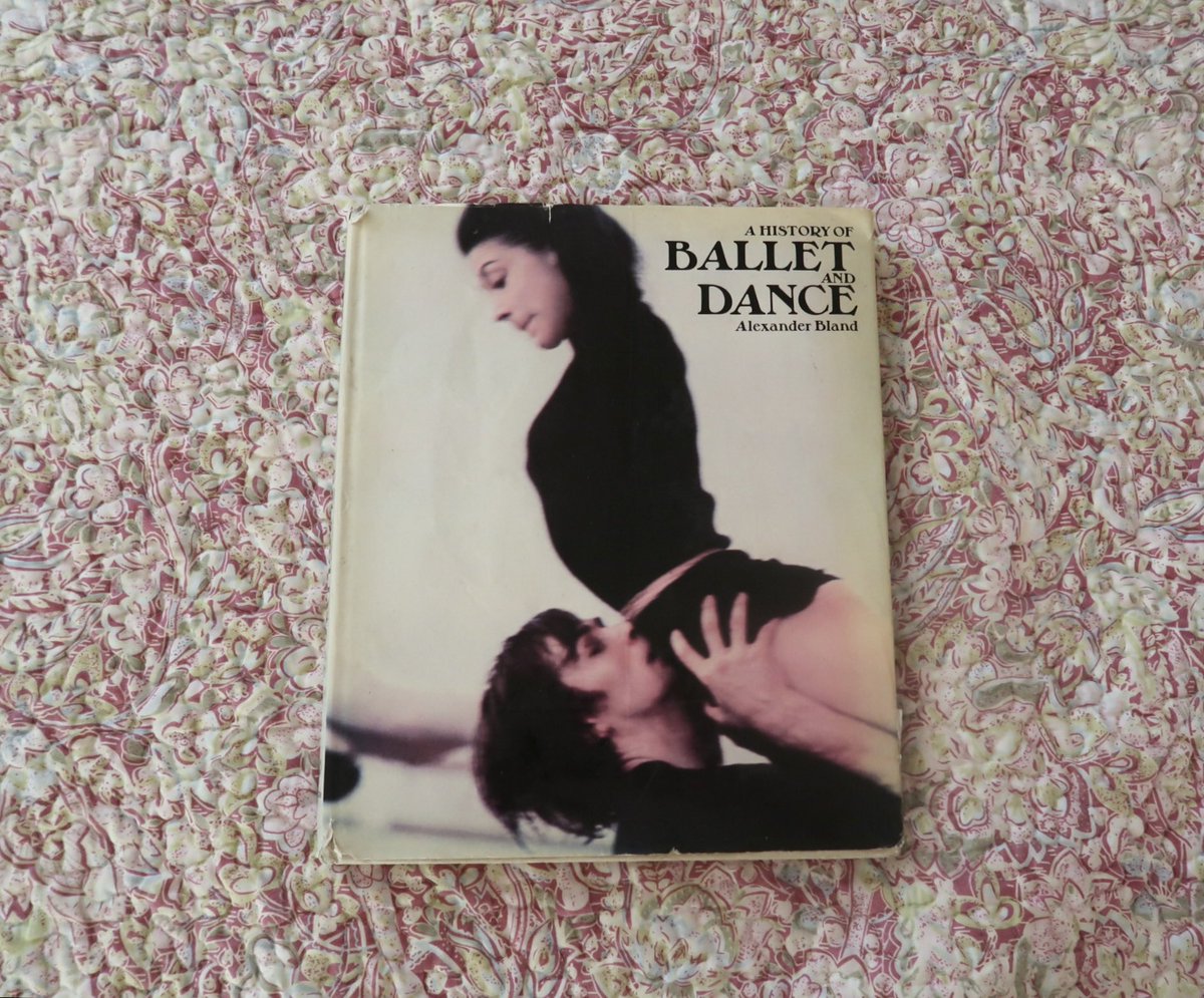 hrstylearchive's tweet image. A little thread of “A History of Ballet and Dance” by Alexander Bland 🩰