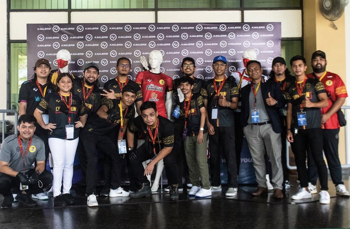 RonKemar tweet media