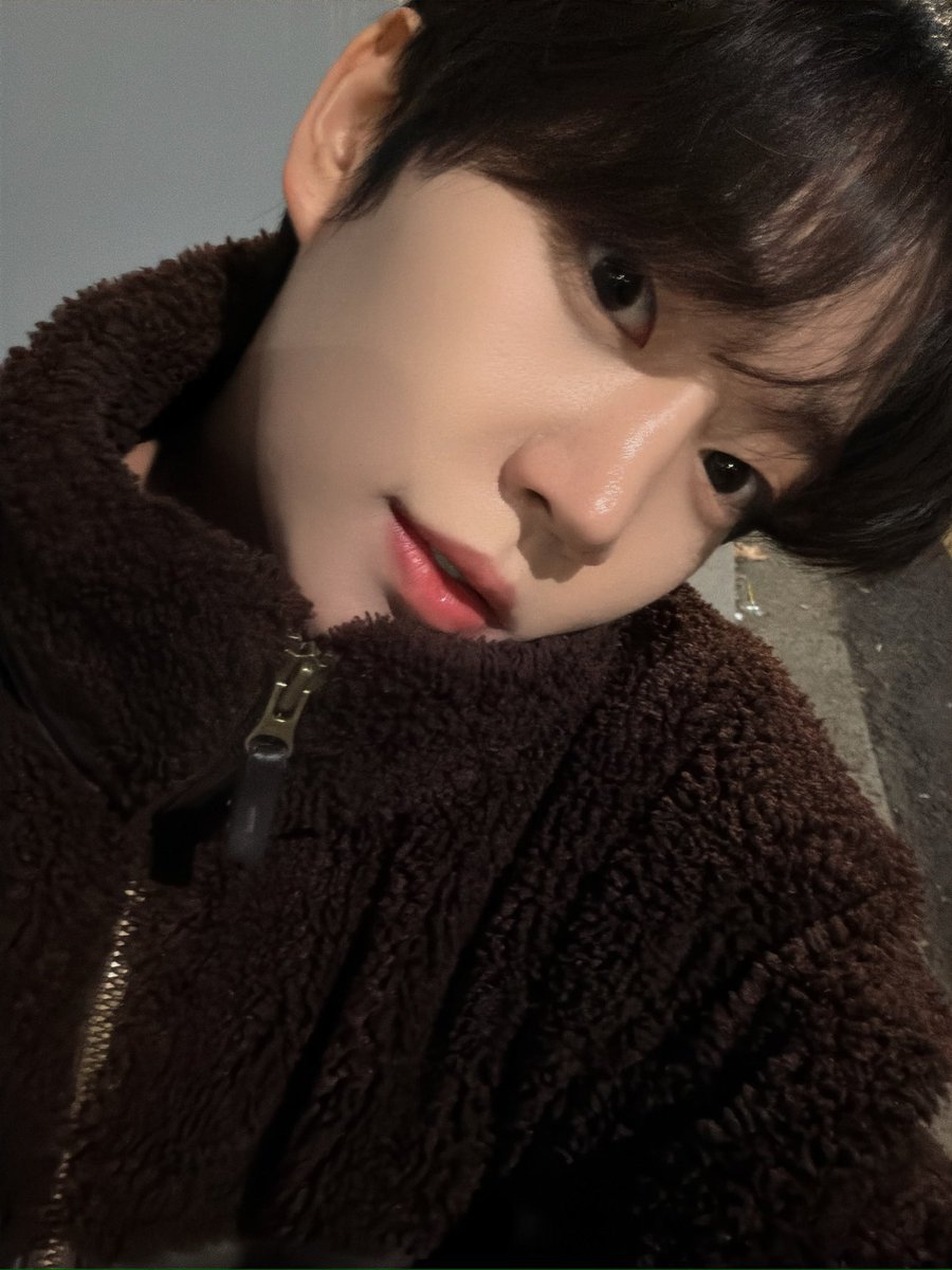 [#상하]
잘 자 배이스 😴

#NOMAD #노매드
#SANGHA #상하