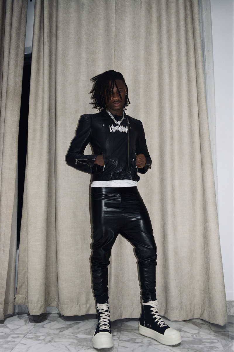 little snow☃️ 444 tweet media