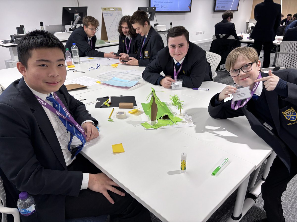 Miss Burrell tweet media