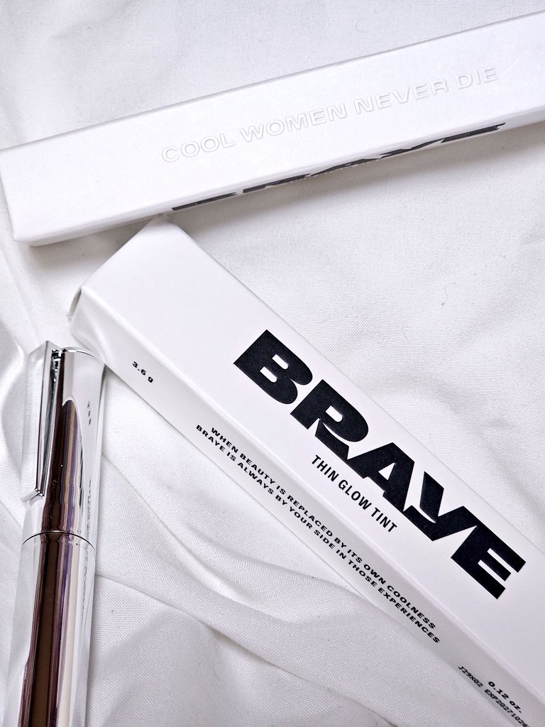 #협찬 + #RT이벤트

#RT 해주신 팔로워 아갓시 2분 추첨하여
크리스마스 선물로
브레이 틴트 원하는 색 보내드립니다!

요새 탐라에서 미친 지속력으로 핫한 브레이 틴트...
저는 봄웜의 기개를 보여드리고자(?)
1호 2호 소개해 드릴게요!