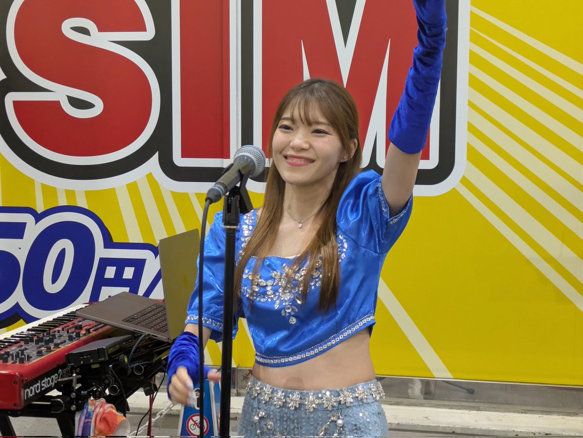 難波商店街 #crescentの花