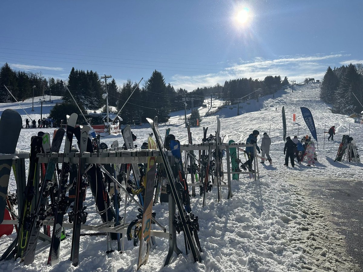 Mark Rutherford from <a href="/Brimacombe/">Brimacombe</a> LIVE on <a href="/CKDOradio/">CKDO</a> with <a href="/CKDOTerry/">Terry Johnston</a> &amp; Becca Stone talks about the conditions &amp; even skiing in the rain.

soundcloud.com/user-212069307…

brimacombe.ca