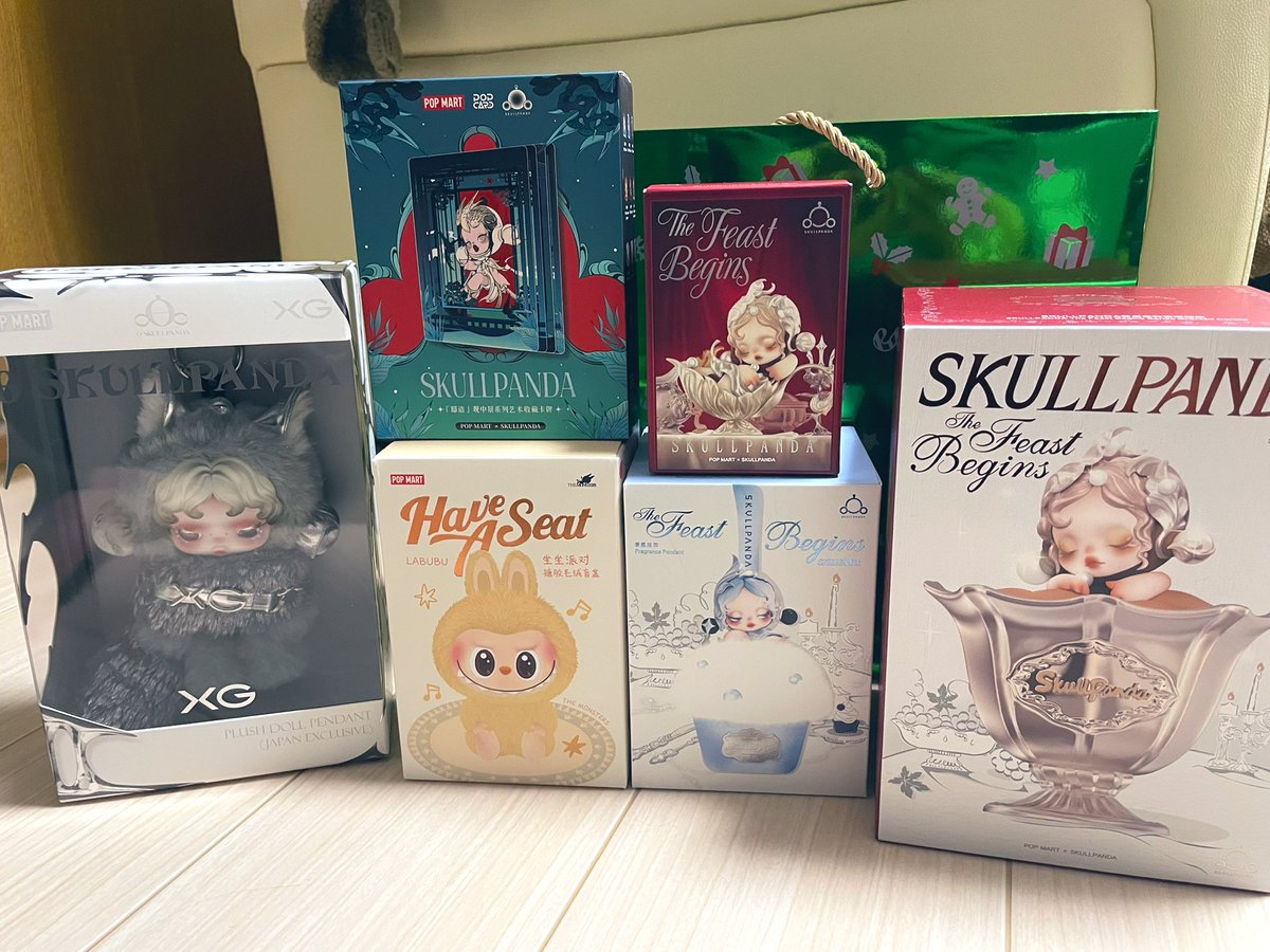 彼氏がしれっと応募しててとある日の整理券1番当選してた