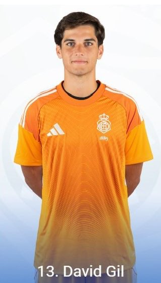 Camacho1889's tweet photo. Hoy cumple 22 años nuestro jugador #DavidGil ( 3 partidos defendiendo la zamarra del @recreoficial )
Felicidades 💙🤍💙 https://t.co/301CpFIMRe