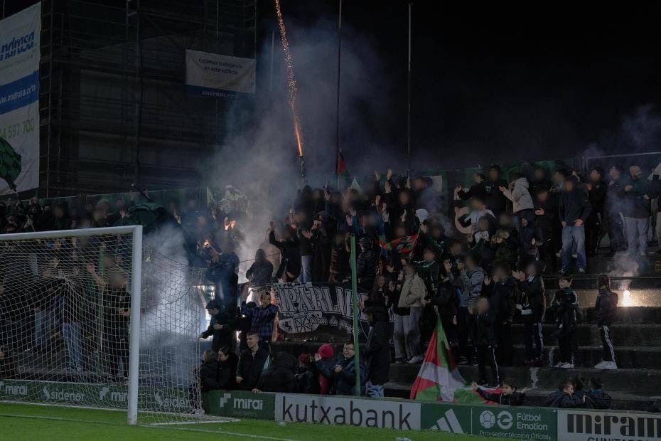 Iparlabeak_48910 tweet media