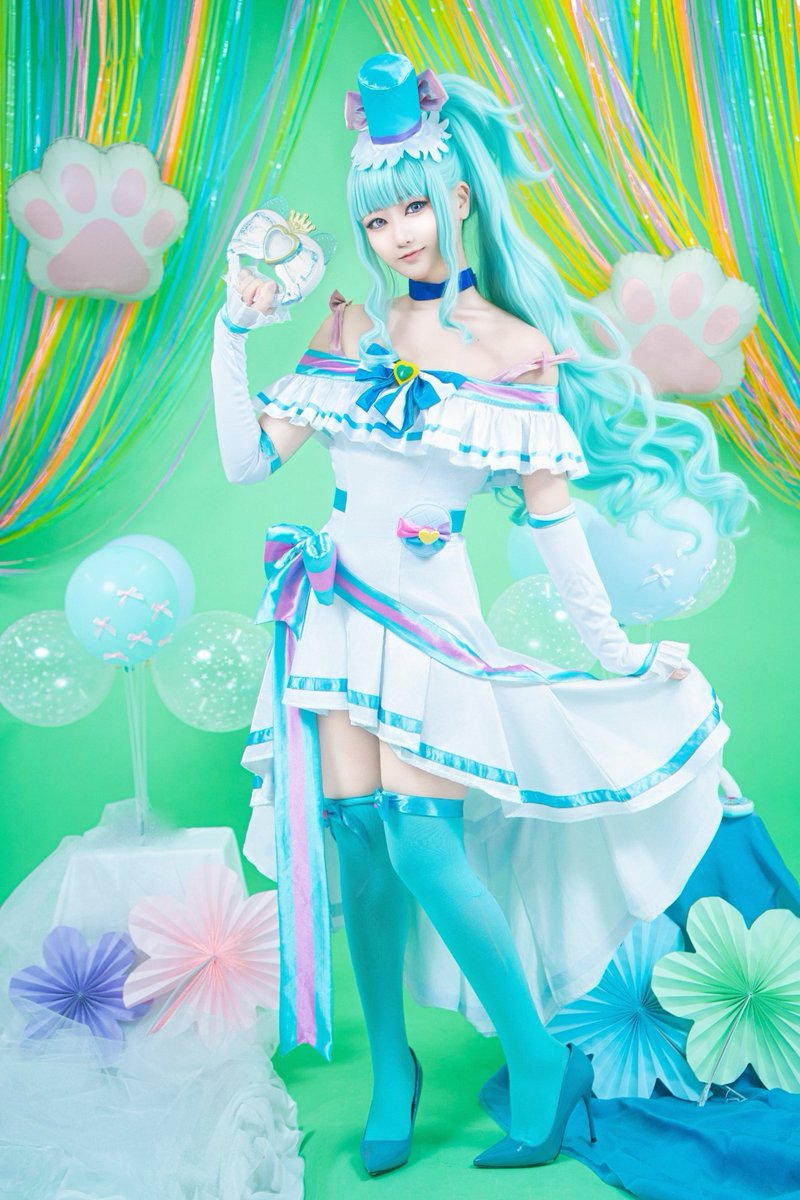 新田美波 コスプレ