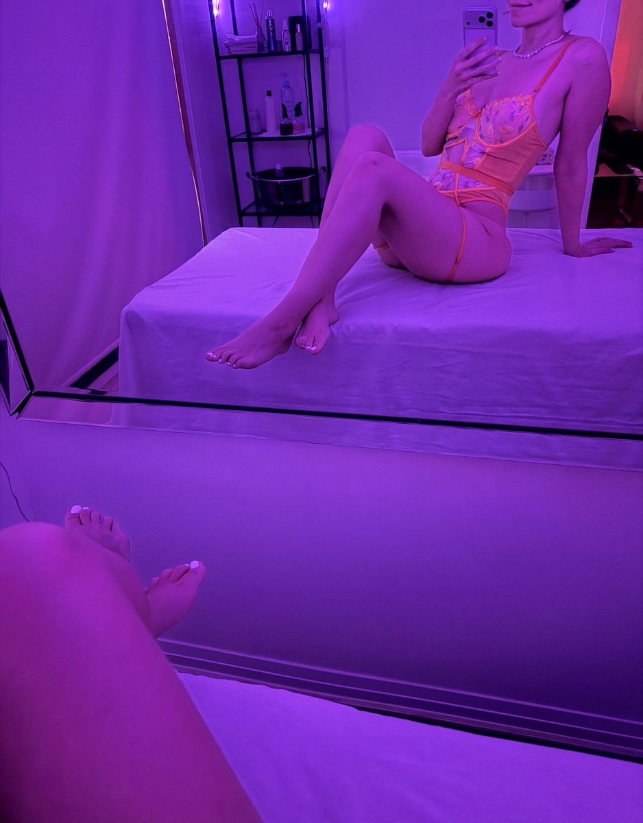 MasssageAutumn's tweet photo. Not just a massage… it’s a moment your body secretly craves 😏

Soft hands, slow pressure… I know exactly where your body holds the tension 😉
Book a session now ❤️❤️❤️❤️ https://t.co/dpfVG0UyHJ