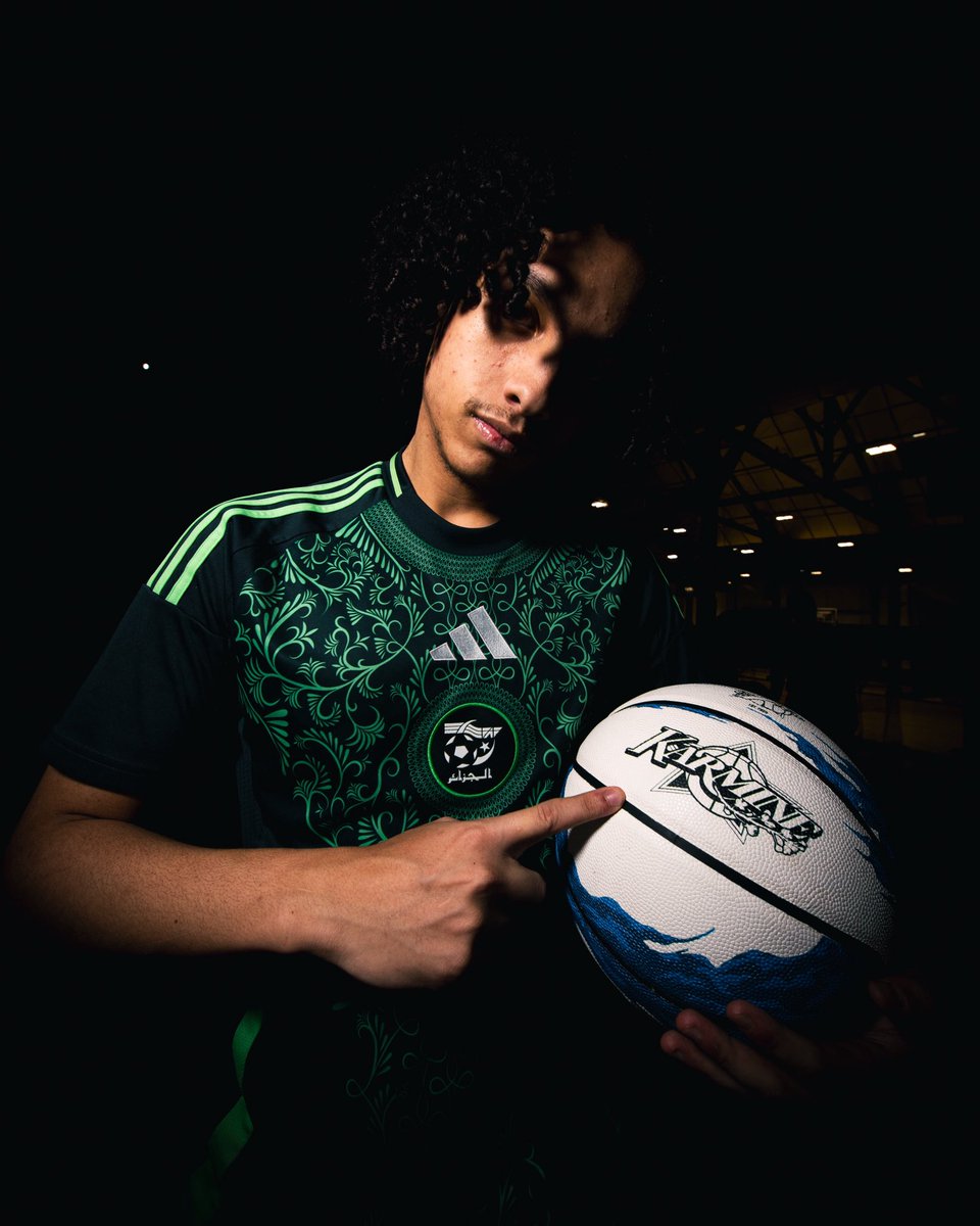 KC AIRBALL 8 ⛹🏻<a href="/KCRedWall/">KCB RED WALL / KC AIRBALL 🏀🟥⏳</a> 
#KCORP #KCREDWALL