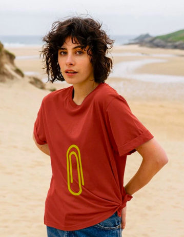 SortiBag's tweet image. 🧡📎 Join Our #MindTimeMission With This Organic Cotton Jumbo Clip Print T-Shirt in Orange. In partnership with @Teemillstore the pioneering sustainable fashion platform. sorti.teemill.com