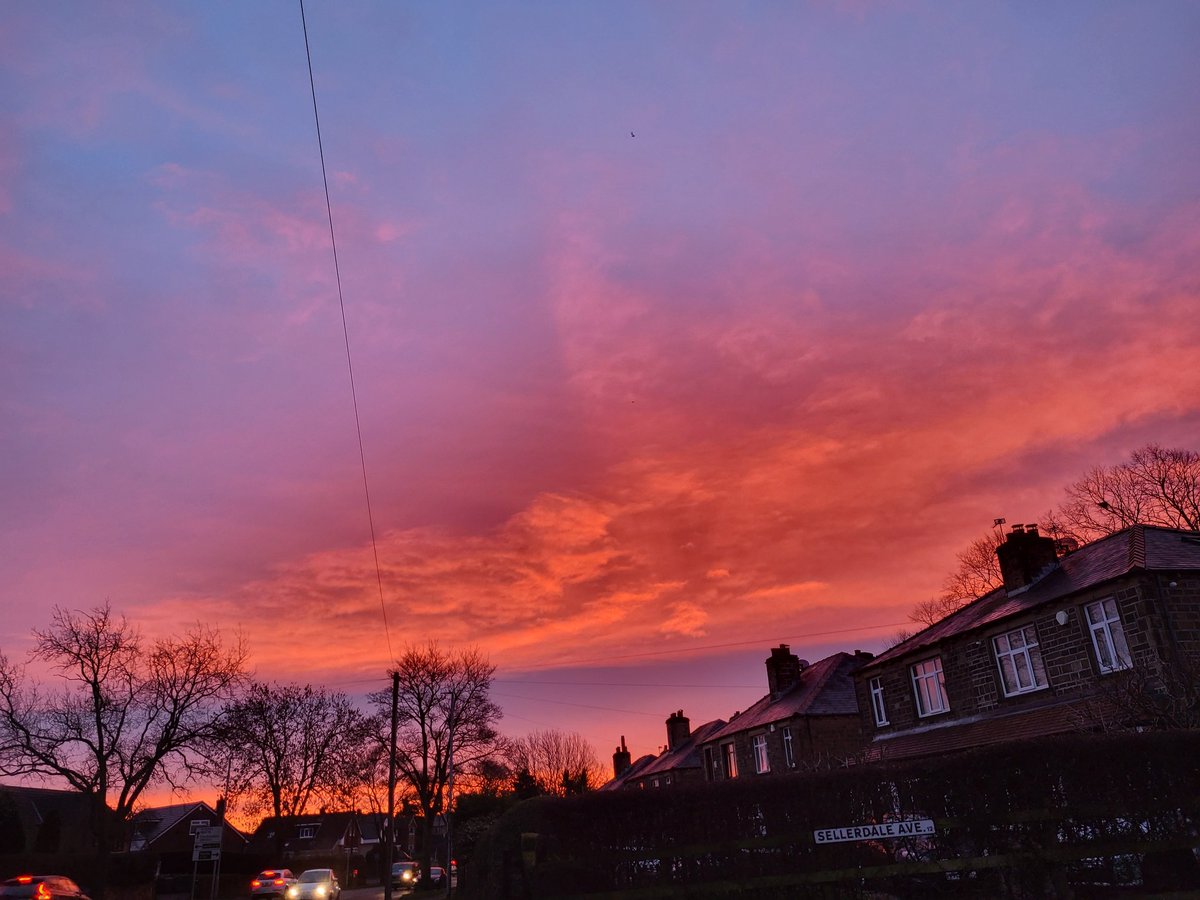 Alpine Glass Ltd tweet media